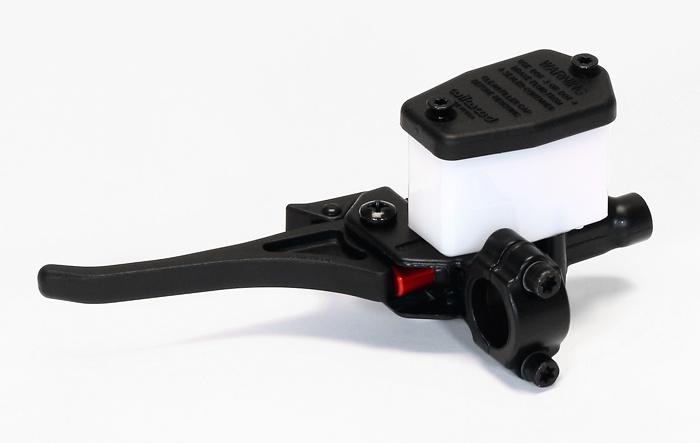 Single Outlet Aluminum / Plastic  Handlebar Master Cylinder w/Removable Clamp Black E-coat Finish